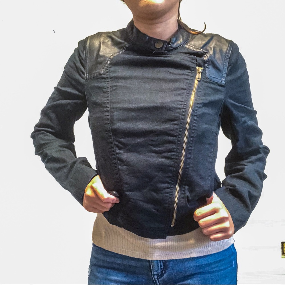 🌟 3/$20 Forever 21 Faux Leather Moto Jacket